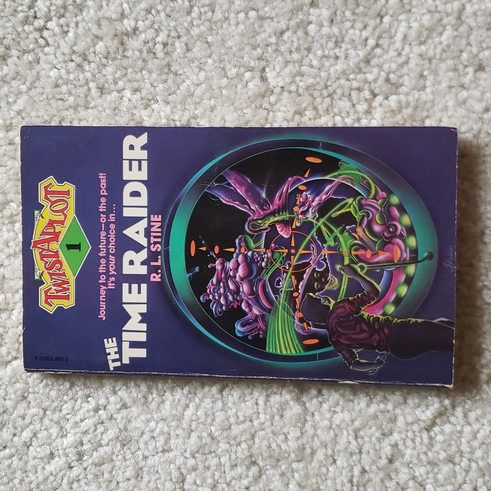 R.L. Stine Twistaplot The Time Raider book 90s Goosebumps choose your adventure